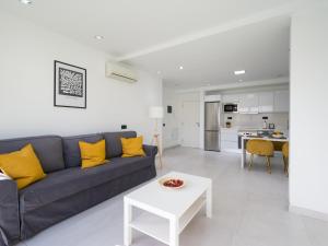 Apartment in Las Palmas with Spacious Terrace