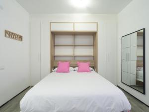 Apartment in Las Palmas near Playa de Las Canteras