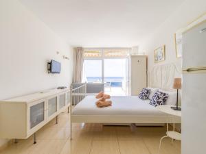 House on Playa de Las Canteras with Sea Views