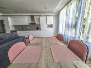 Apartment in Las Palmas by Playa de Las Canteras