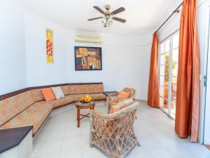 Holiday Home in Bahía Feliz by the Sea