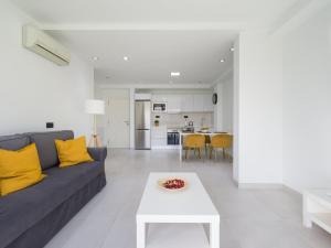 Apartment in Las Palmas with Spacious Terrace