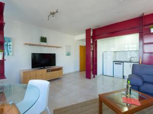 Beachfront Home in Las Palmas by Playa Canteras
