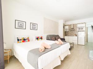 Apartment by Playa de Las Canteras Beach