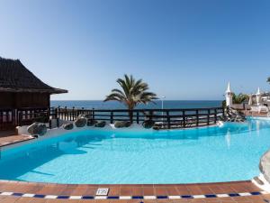House in San Bartolomé by Playa del Águila