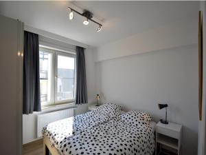 Cozy Beachfront Retreat