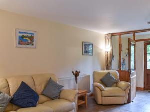 Lily Cottage - Uk40101