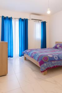 2 Bedroom apartment close to the beach