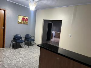 Casa aconchegante de fácil acesso Br 277 Aeroporto - 01