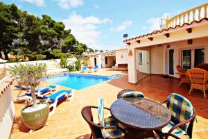 El Chamizo - modern villa with large private pool in Benissa