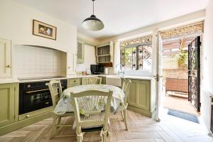 bloomrooms@KnightsbridgeHydePark