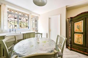 bloomrooms@KnightsbridgeHydePark