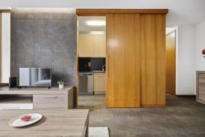 Urban Stay 3A by Homie