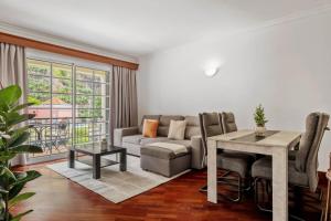 Pestanas Nest by Homie