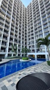 Metro Condotel Shore 2 Residences Tower 1
