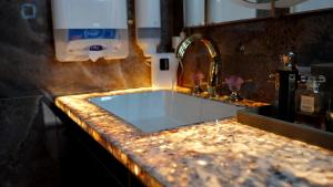 Thomas Luxury Suite Bermuda Hills Baguio