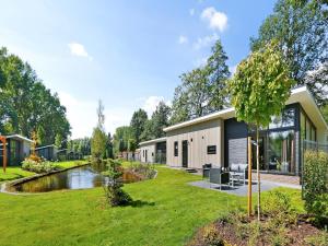 Waterside Bliss in Lochem