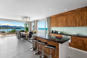 Luxury Sea View Apartment AB at UniQue Residences