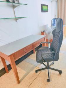 Cloud no 3 Serene Oasis King Bed in BKK Heart