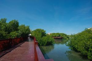 Luxury seafront APT in Santa Marta, ideal to relax in family