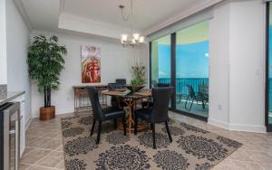 Phoenix IX 1506 condo