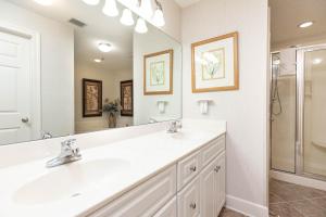 Phoenix IX 1506 condo