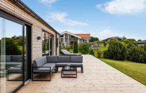 Gorgeous Home In Faaborg With Wifi