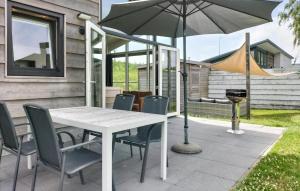 2 Bedroom Cozy Home In Sint-Annaland