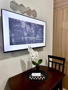 Stylish 1BR Condo at Shore Netflix & Chill-Pool View