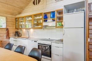 Awesome Home In Ørsted With 3 Bedrooms, Sauna And Wifi