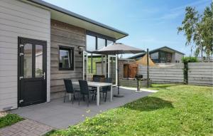 Cozy Home In Sint-Annaland With Wifi