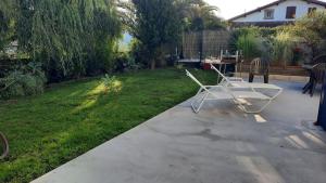 Apparemment avec JARDIN idéalement située