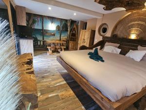 Maisons d'hotes La Bess-itude : Chambre Double avec Terrasse