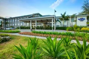 温德姆桑托斯麦科特酒店 - Jose Abad Santos