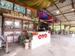 OYO 999 Baan Pak Rom Ruen