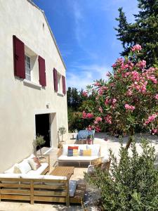 Maisons de vacances Maison avec grand Jardin et Piscine - Capacite 8 Personnes : photos des chambres
