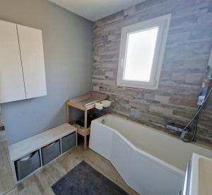 Villas Villa entiere avec piscine- 8p : photos des chambres