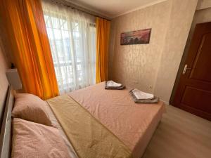 Sunny Varvara Apartment