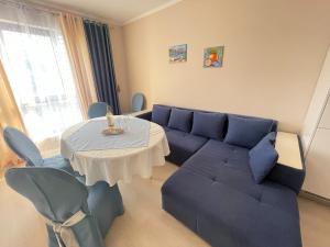 Sunny Varvara Apartment