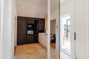 Sunrise Vista Retreat