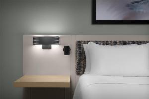 King Room room in Hilton Garden Inn Auburn/Opelika
