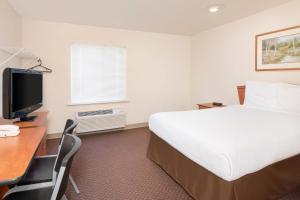 WoodSpring Suites Columbus near Fort Benning