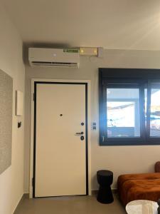 Zeusplace Blue Wave Studio 1