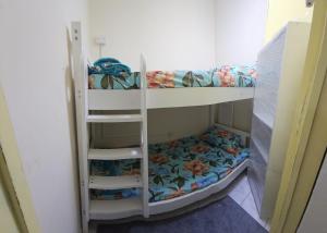 Bedspace in room