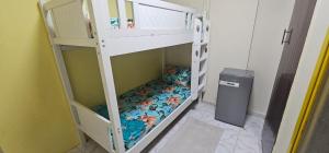 Bedspace in room