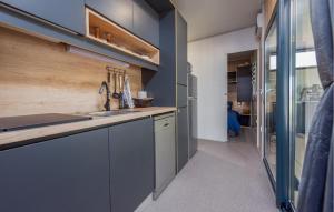 Stunning Home In Tkon