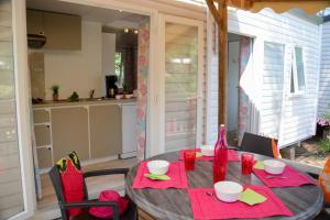 Camping la Croix -Valmer