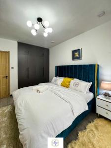 spacious executive one bedroom apartments with breathtaking city views swimming pool ,well equipped gym ,child playground and ample parking space