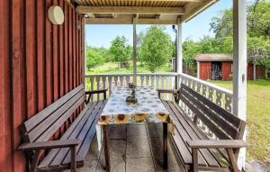 1 Bedroom Gorgeous Home In Ryssby