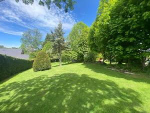 Maisons de vacances Longere 7 personnes - 4 chambres - 3 SdB Orcival : photos des chambres